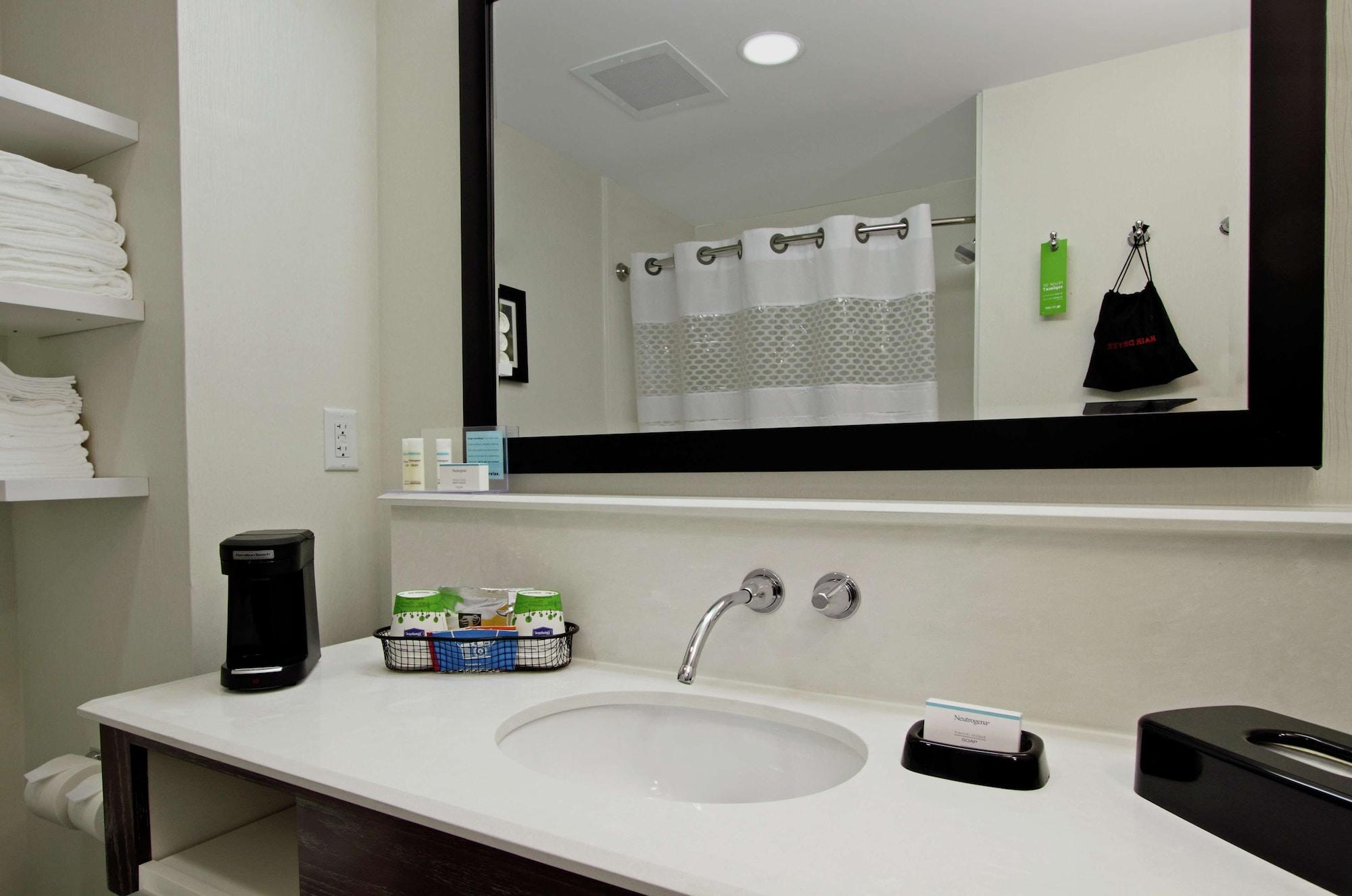 Hampton Inn Richland/South Jackson Bagian luar foto