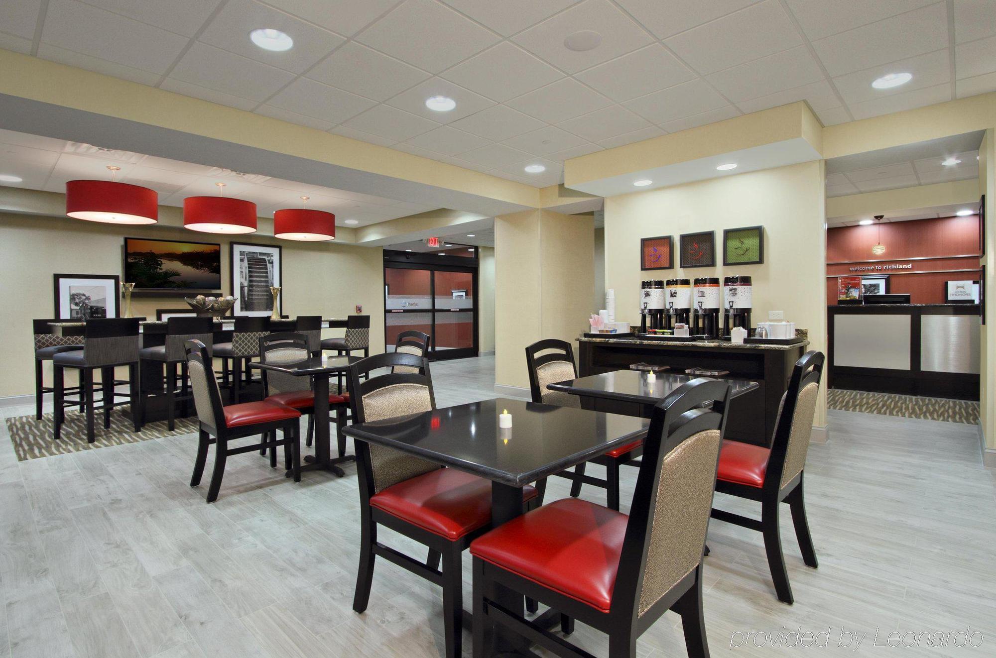 Hampton Inn Richland/South Jackson Bagian luar foto